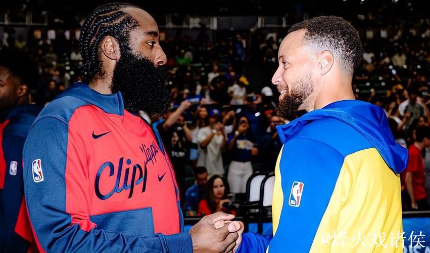 三分压哨绝杀!勇士险胜快船 库里9分哈登13分 三分压哨绝杀!勇士险胜快船 库里9分哈登13分